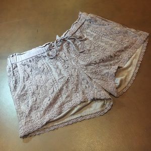 Purple lace 🍑shorts💜🥰